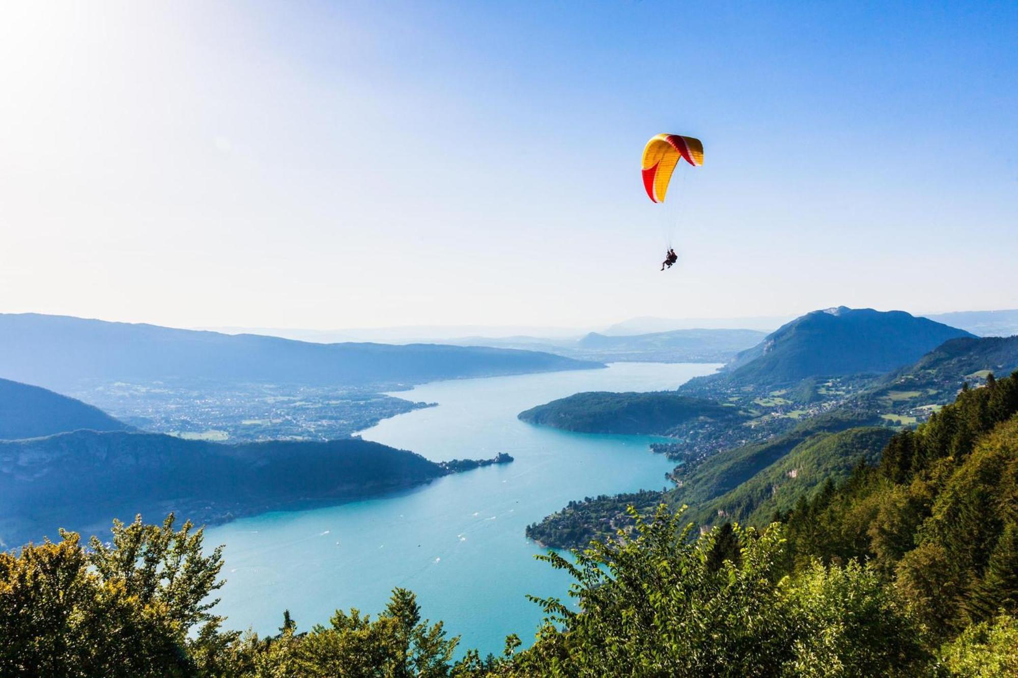 Woody 100M Du Lac Balcon Annecy Extérieur photo